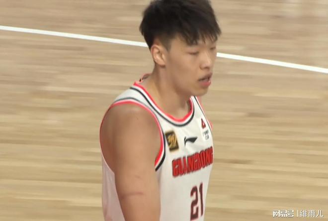 广东男篮轻取山西，张昊开挂似真龙，杜锋的争冠拼图要成了？