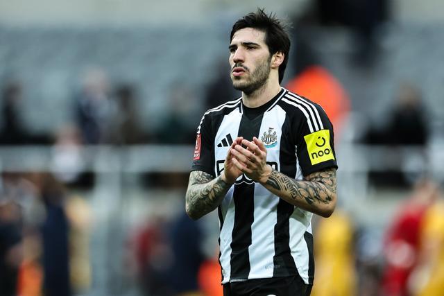 纽卡要续约托纳利遇大挑战，薪资结构和PSR成绊脚石