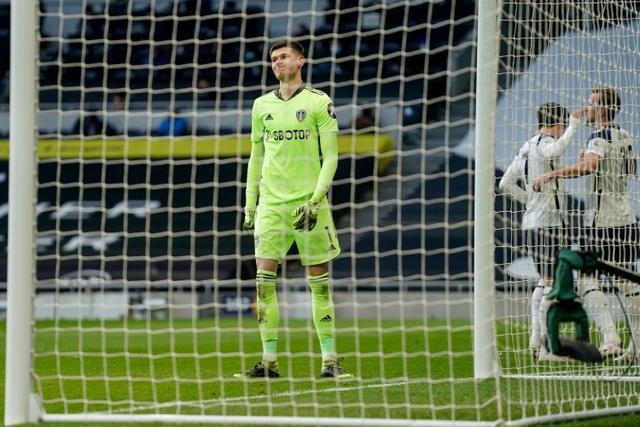 利兹联门将梅斯利耶转会大戏：国际米兰领跑，合同期短成筹码