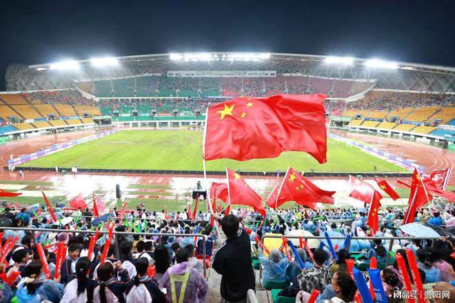 贵阳城超足球赛收官，文旅体育融合“秀肌肉”还透着一股自嗨劲