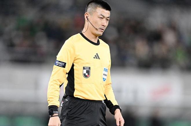 中国裁判傅明曝日职联执法真相，失误来袭不怕臭名，心态是真正大考