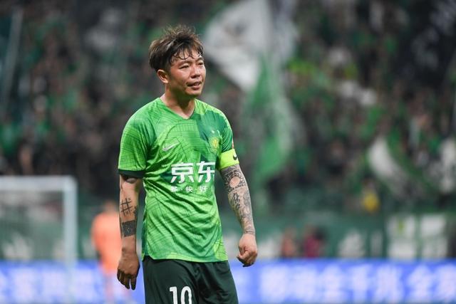 张稀哲复苏震惊中超，北京国安主场4-2大胜大连英博成逆袭关键