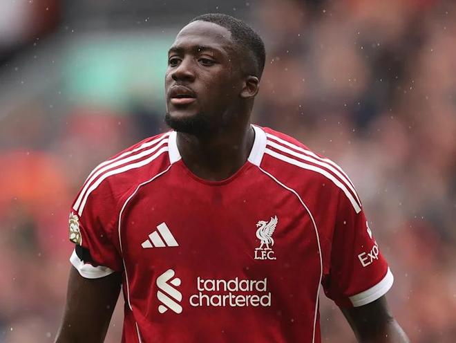 皇马中卫引援拖沓，科纳特成梦魇还是救星？