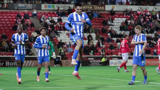 英联杯大四喜狂人戈麦斯，布莱顿的秘密武器到底有多惊人？