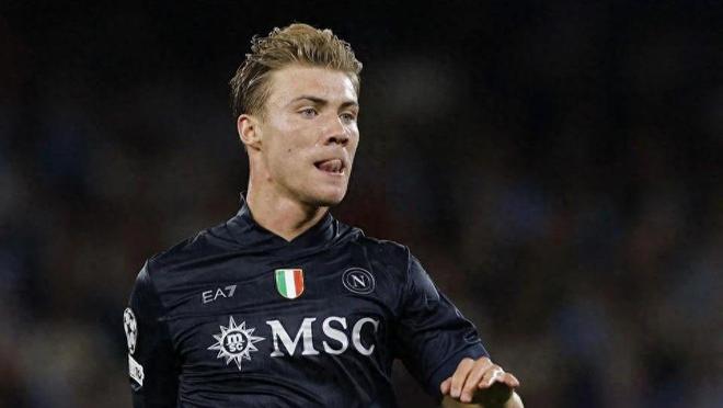 霍伊伦德甩掉曼联枷锁，铁定留守那不勒斯意甲征战