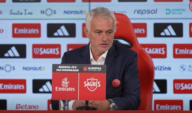 穆里尼奥毒舌点评本菲卡胜利：从疲惫不堪到拼死挣扎，这真是葡超的残酷现实