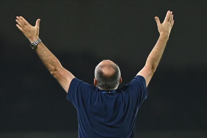 卡内达临场神换人拯救浙江，蓉城大意险丢三球领先优势