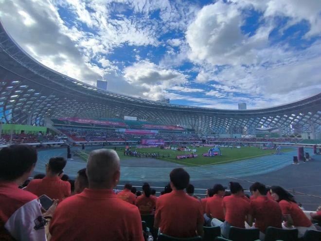 深圳青少年足球班赛火热收官，别再说校园足球没看头