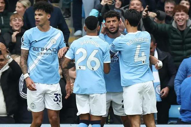 曼城5-1碾压伯恩利，努内斯赛后反思防守漏洞