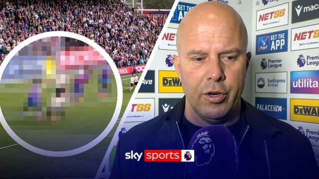 英超冷门背后利物浦主帅点名批评弗林蓬，争议大爆发