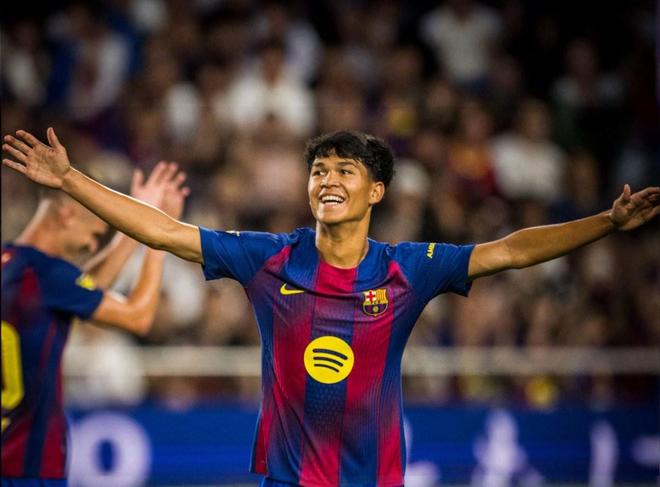 巴萨17岁小将德罗-费尔南德斯亮相西甲，真的能扛起未来吗？