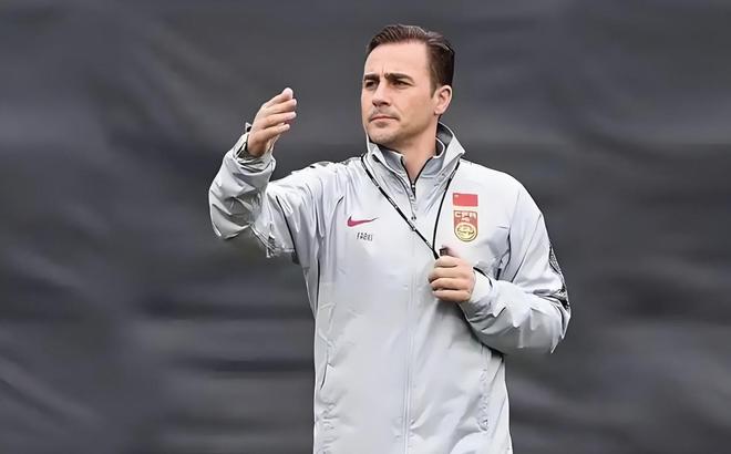 国足新帅人选卡纳瓦罗风波：真要来了还是又一场空欢喜？