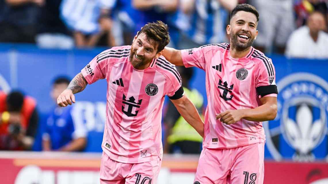 哈维·阿尔巴宣布2025赛季后退役，梅西展现关键助攻数据回顾