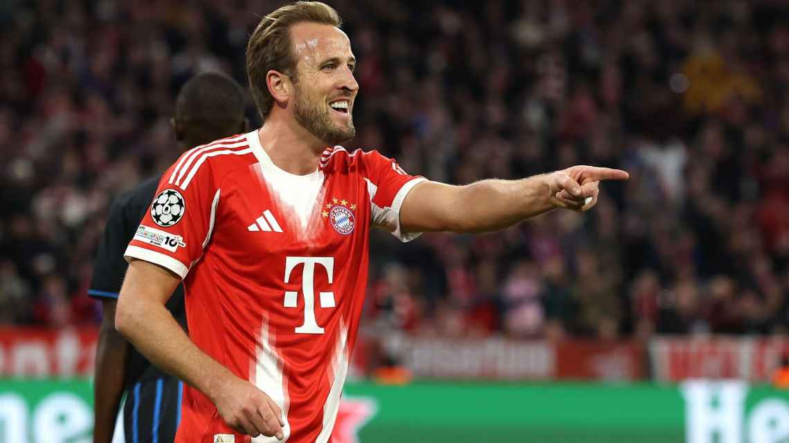 欧冠｜哈里·凯恩狂飙20球破梅罗纪录，拜仁4-0横扫布鲁日震惊足坛